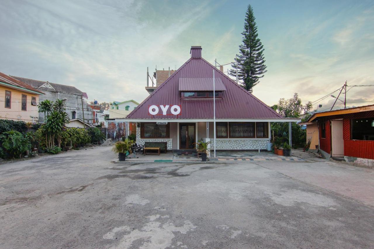Oyo 799 ホテル ディエン ブラスタギ エクステリア 写真